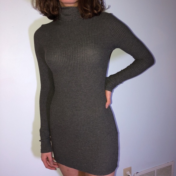 !SOLD! brandy melville dress - Picture 1 of 1
